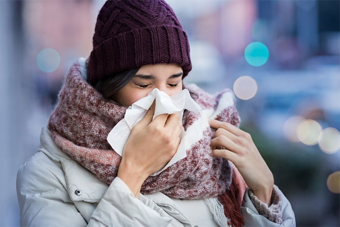 Tại sao mọi người bị cảm lạnh và cúm nhiều hơn trong mùa đông?