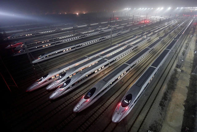 Tại sao tàu cao tốc của Trung Quốc chỉ có 8 đến 16 toa?