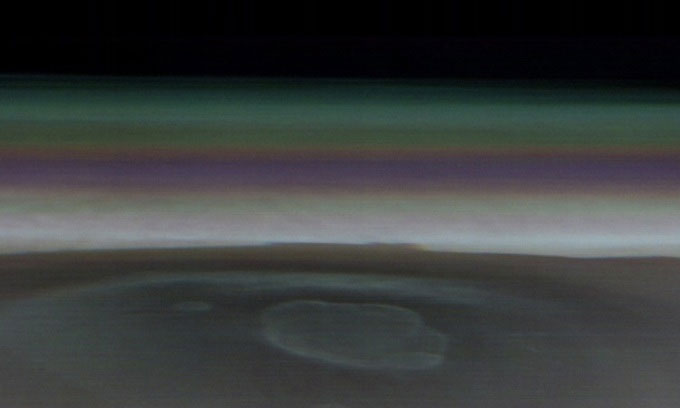 Tàu NASA chụp ảnh núi lửa lớn nhất Hệ Mặt trời