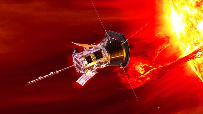 Tàu NASA phá kỷ lục bay gần Mặt trời nhất