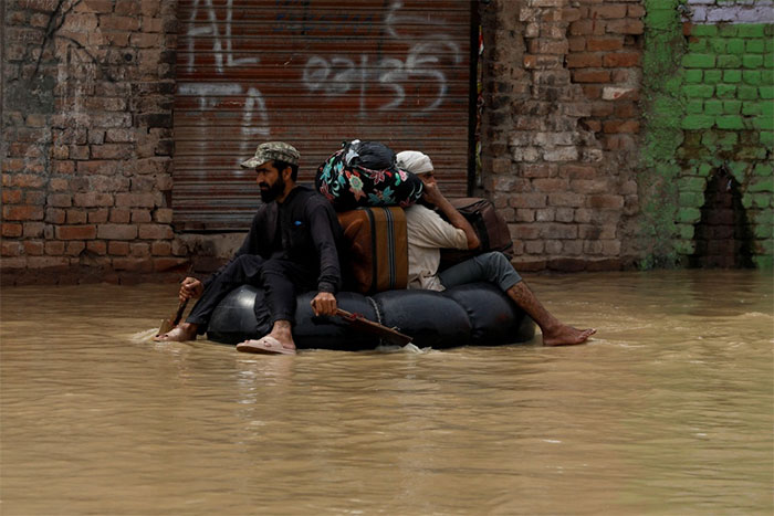 Thảm họa hơn 1.000 người chết khiến Pakistan cầu cứu thế giới