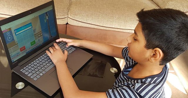 Thần đồng 10 tuổi lập Kỷ lục Guiness thế giới với khả năng làm toán siêu nhanh, nhìn thôi cũng khiến ai nấy hoa mắt chóng mặt