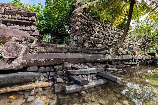 Thành phố cổ Nan Madol - Venice của Thái Bình Dương