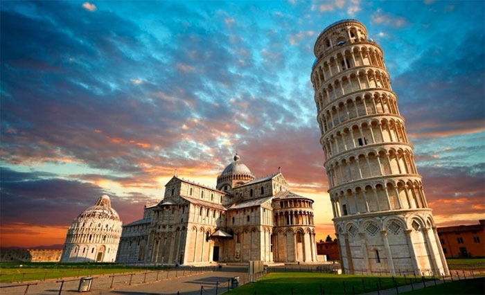 Tháp nghiêng Pisa đã bớt nghiêng và không còn sợ bị đổ