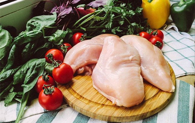 Thịt gà sống để được bao lâu trong tủ lạnh?