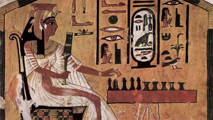 Tìm thấy bảng “trò chơi tử thần” cổ xưa của người Ai Cập cổ đại