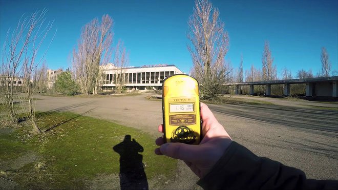 Tôi bị đốt bởi một con muỗi nhiễm xạ ở Chernobyl