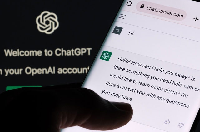 Top 5 cảnh báo không ngờ về ChatGPT - Siêu AI cán mốc 100 triệu người dùng