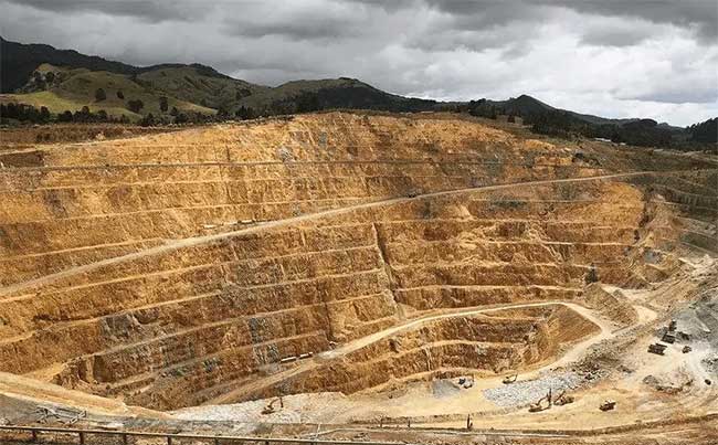 Trái đất có 60 nghìn tỷ tấn vàng, mỗi người có thể chia sẻ 7.000 tấn, nhưng tại sao nó vẫn có giá trị như vậy?