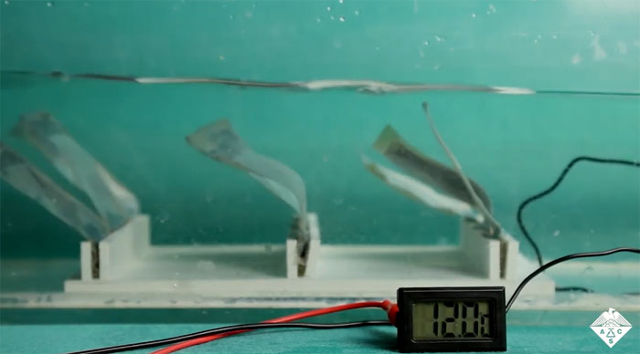 Trung Quốc chế tạo máy phát điện dưới nước bắt chước tảo biển
