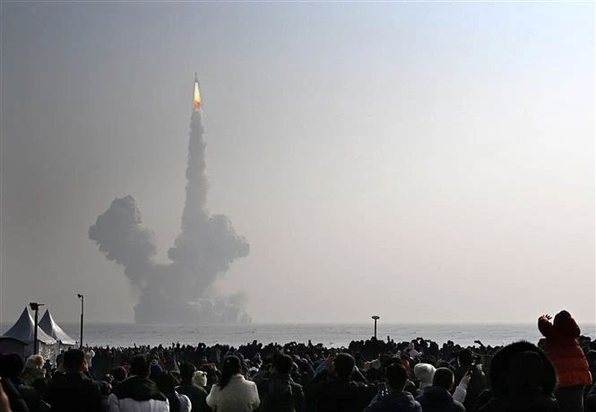 Trung Quốc thông báo sẽ phóng 2 vệ tinh thử nghiệm vào quỹ đạo Mặt trăng
