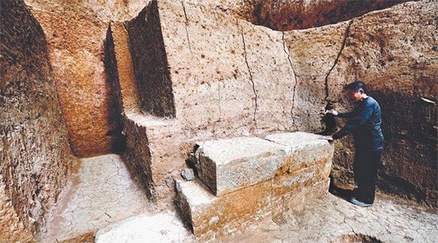 Truyền kỳ về chiếc quan tài đá có giá trị không tưởng được tìm thấy trong ngôi mộ cổ độc nhất vô nhị