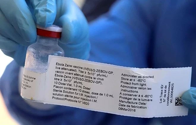 Vắc xin Ebola đầu tiên được cấp phép lưu hành