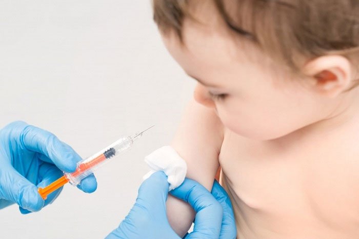 Vaccine (vắc xin) là gì? Tại sao vaccine không dùng để chữa bệnh mà là phòng bệnh?