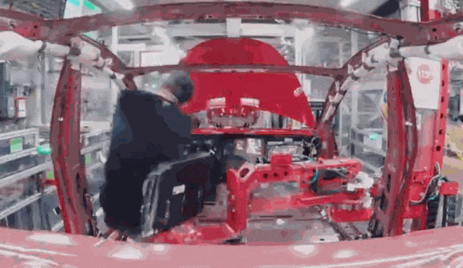 Video time-lapse: Quy trình sản xuất một chiếc xe điện Tesla Model 3