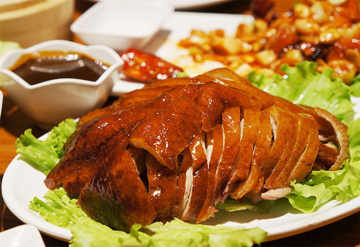 Vịt quay Bắc Kinh - Tinh túy ẩm thực Trung Hoa có nguồn gốc từ đâu?