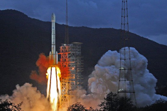 2013: Tàu thăm dò Trung Quốc sẽ đáp xuống Mặt trăng?