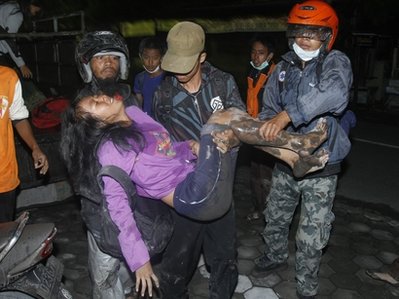 48 người chết trong đợt phun trào mới của núi lửa Indonesia
