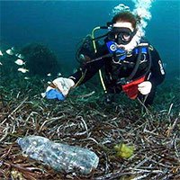 99,99% rác nhựa trên biển hóa ra nằm sâu dưới đại dương mà chúng ta không hề biết