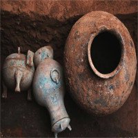 Ấm rượu 2.000 năm trong ngôi mộ nhà Tần ở Trung Quốc