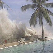 Ấn Độ lắp hệ thống cảnh báo sóng thần ở Biển Đông