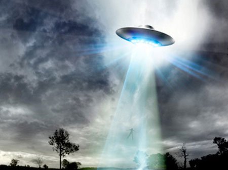 Anh giải mật tài liệu về UFO