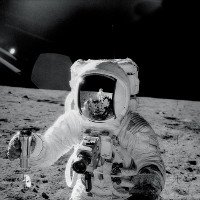 Ảnh sứ mệnh Apollo 12 quý báu vừa công bố của NASA