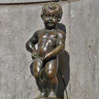 Bạn biết gì về Manneken Pis - chú bé đứng tè ở Bỉ