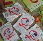 Bao cao su nữ hòa tan giúp ngừa thai và HIV