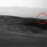 Bí ẩn ánh sáng trắng kỳ quái xuất hiện chớp nhoáng trên sao Hỏa