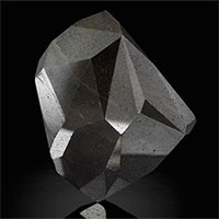 Bí ẩn phía sau viên kim cương vũ trụ trị giá 4,3 triệu USD