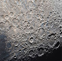 Bức ảnh Mặt trăng ghép từ 280.000 tấm hình gây kinh ngạc