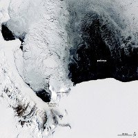 Các nhà khoa học chia rẽ về lỗ hổng khổng lồ xuất hiện ở Nam Cực