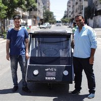 Cận cảnh xe năng lượng mặt trời tự chế đầu tiên của sinh viên Palestine