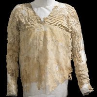 Chiếc áo 5000 năm trước giống hệt trang phục hiện đại