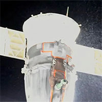 Chuyến đi bộ ngoài không gian bị hủy bỏ do tàu vũ trụ Soyuz gặp sự cố