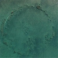 Cột cẩm thạch hiện ra giữa biển, tiết lộ phế tích 2.000 năm tuổi