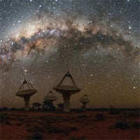 Đài thiên văn Úc bắt được hàng ngàn tín hiệu vô tuyến từ thiên hà khác