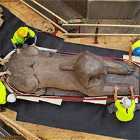Đây là cách mà người ta di chuyển một tượng Nhân sư nặng 12 tấn