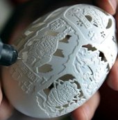 Điêu khắc đẹp kinh ngạc từ vỏ trứng