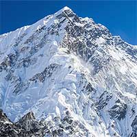 Đỉnh Everest và lịch sử chết chóc của nóc nhà thế giới