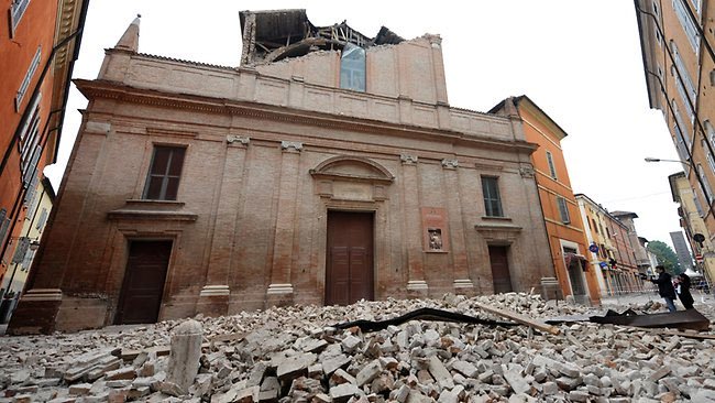 Động đất mạnh tại Italy, 6 người chết