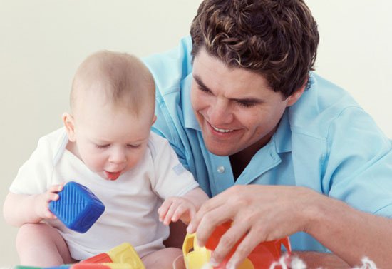 Đồng hồ sinh học tác động cơ hội làm cha