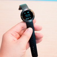 Đồng hồ theo dõi sức khỏe Huawei Honor Band Z1