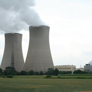 Đức đóng cửa hàng loạt nhà máy điện hạt nhân