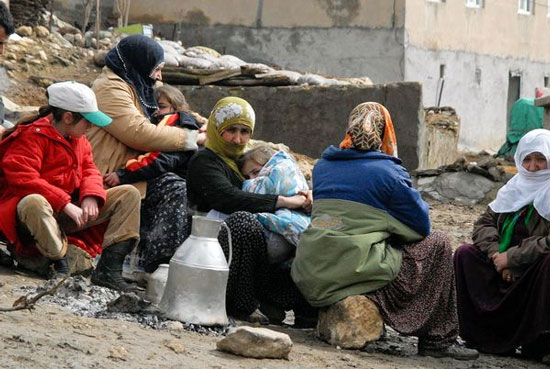 Gần 600 người chết vì động đất tại Thổ Nhĩ Kỳ