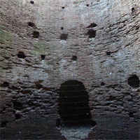 Giải mã lớp tường thành “tự phục hồi” vây ngôi mộ của nữ quý tộc quyền lực 2.100 năm tuổi