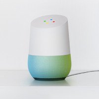 Google ra mắt Google Home, đối thủ trực tiếp của Amazon Echo