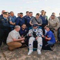 Hai phi hành gia trở về Trái Đất an toàn từ trạm ISS