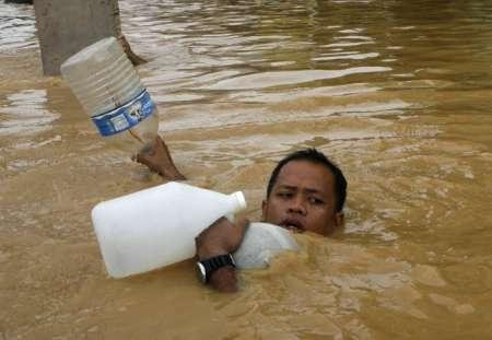 Hàng trăm người chết và mất tích vì bão tại Philippines